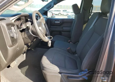 2021 Chevrolet Silverado C1500 Custom из США, поврежденный, VIN 1GCRWBEH7MZ120122